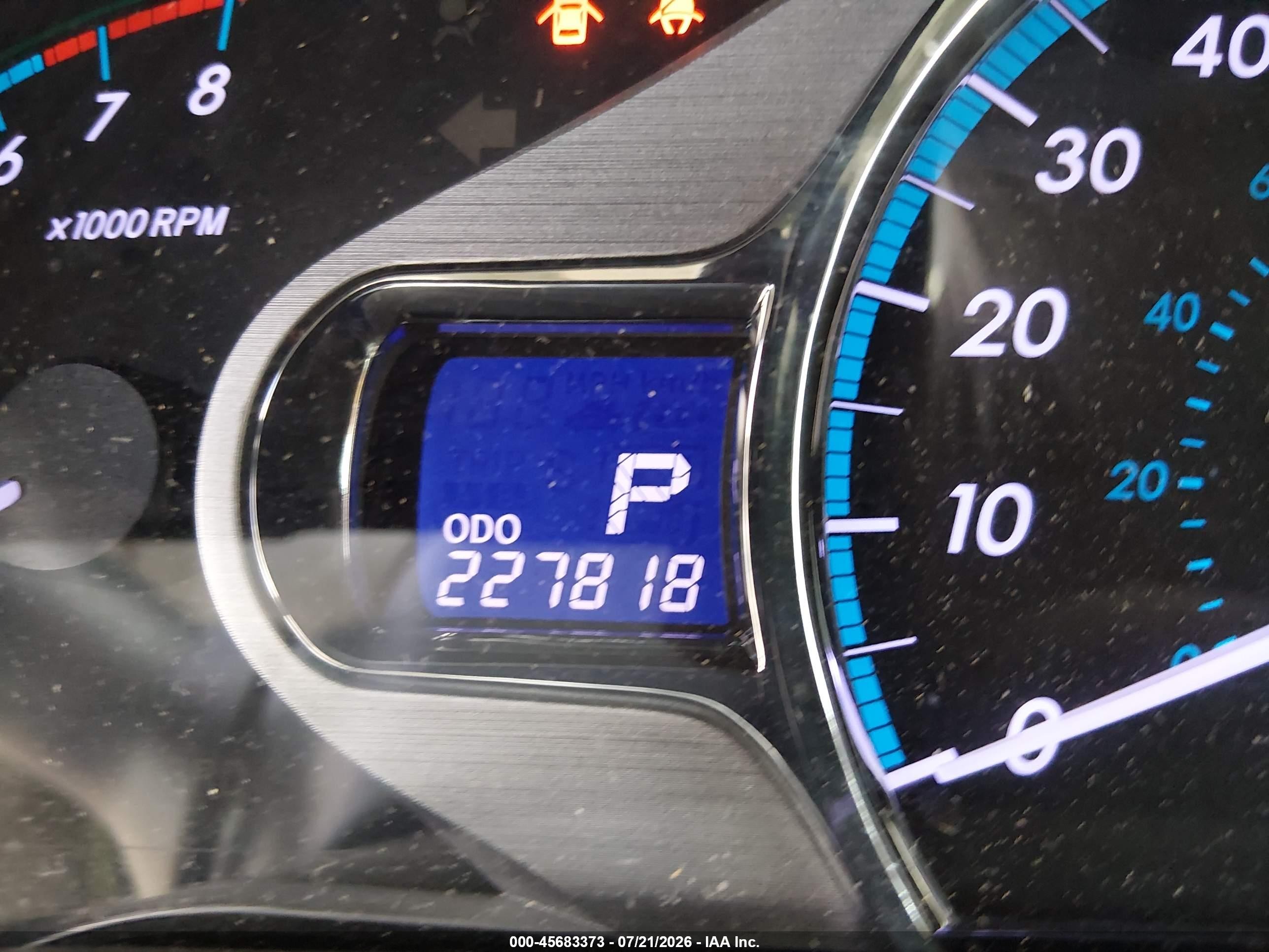 2014 Toyota Sienna Xle V6 8 Passenger Темно-бордовый vin: 5TDYK3DC7ES458965