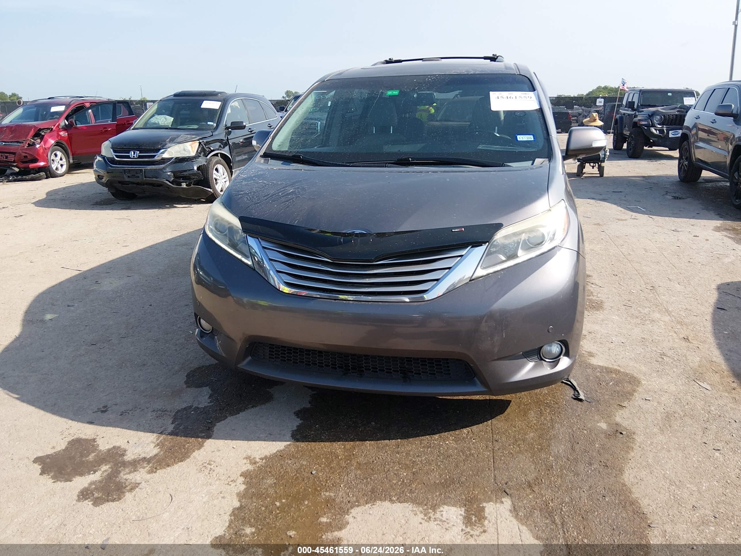 2015 Toyota Sienna Limited Premium 7 Passenger Gray vin: 5TDYK3DC7FS531642