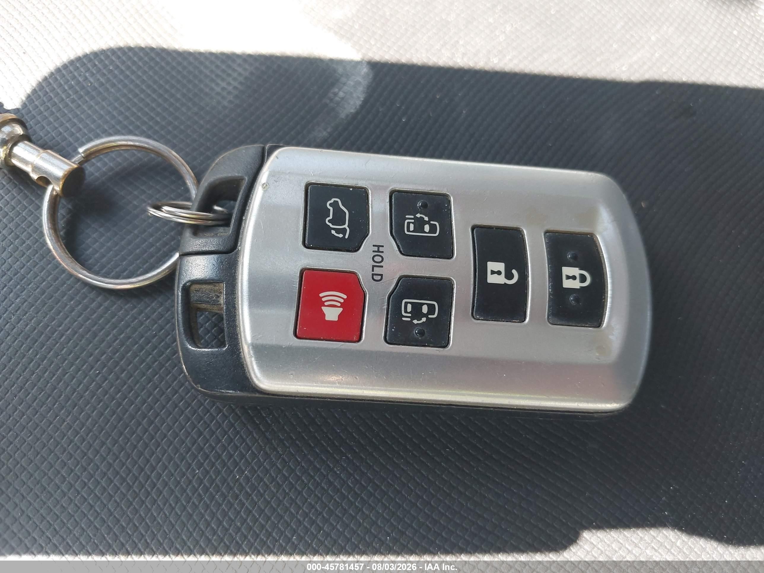 2015 Toyota Sienna Xle 8 Passenger Gray vin: 5TDYK3DC7FS535965