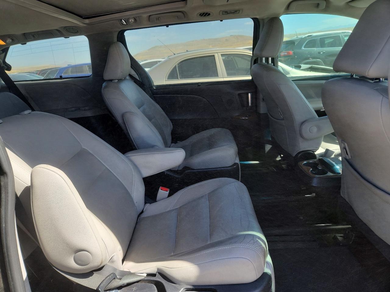 2015 Toyota Sienna Limited Premium 7-passenger Black vin: 5TDYK3DC7FS541796