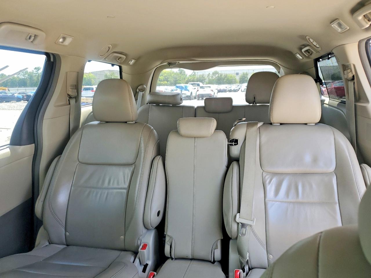 2015 Toyota Sienna Xle 8-passenger Gold vin: 5TDYK3DC7FS560073