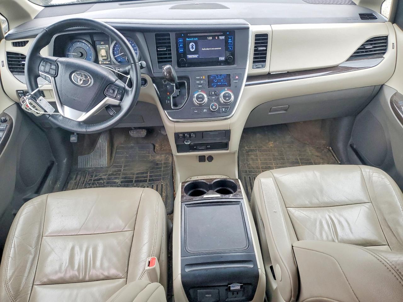 2015 Toyota Sienna Xle Tan vin: 5TDYK3DC7FS605609