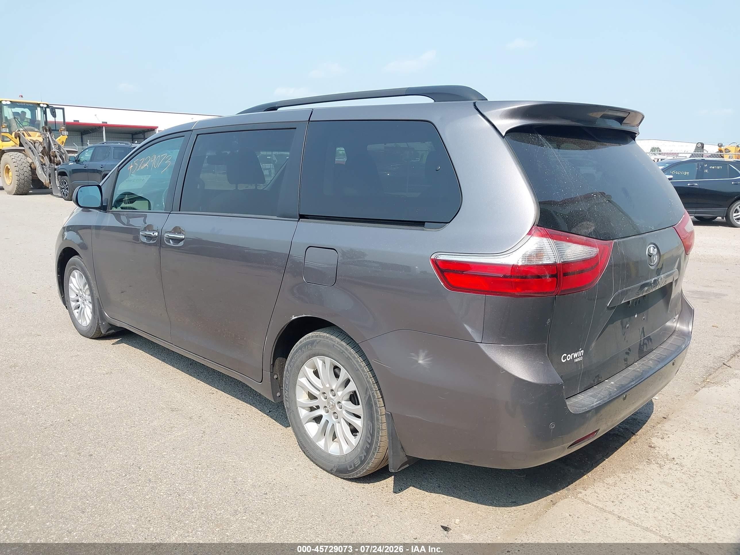 2015 Toyota Sienna Xle 8 Passenger Gray vin: 5TDYK3DC7FS612754