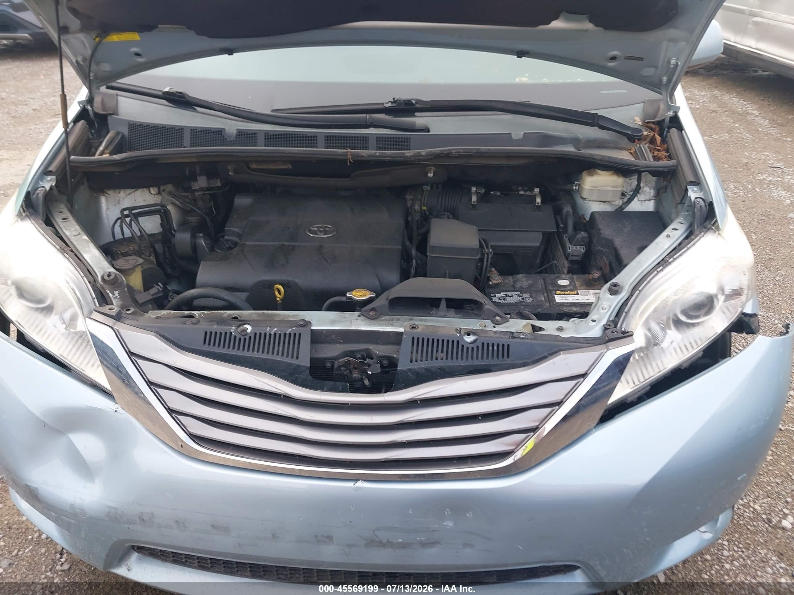 2015 Toyota Sienna Xle 8 Passenger Blue vin: 5TDYK3DC7FS644474