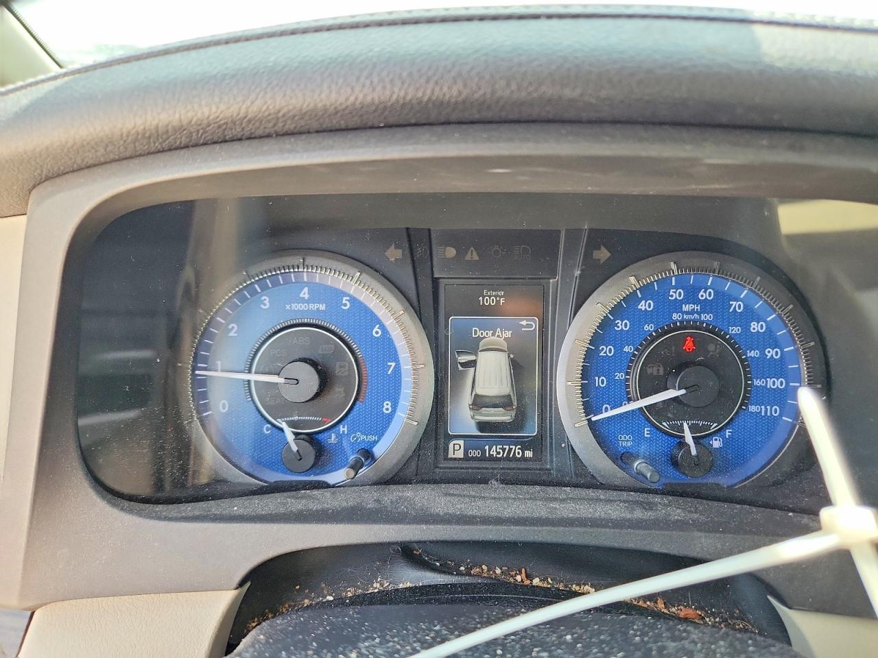 2015 Toyota Sienna Xle 8-passenger Белый vin: 5TDYK3DC7FS671710