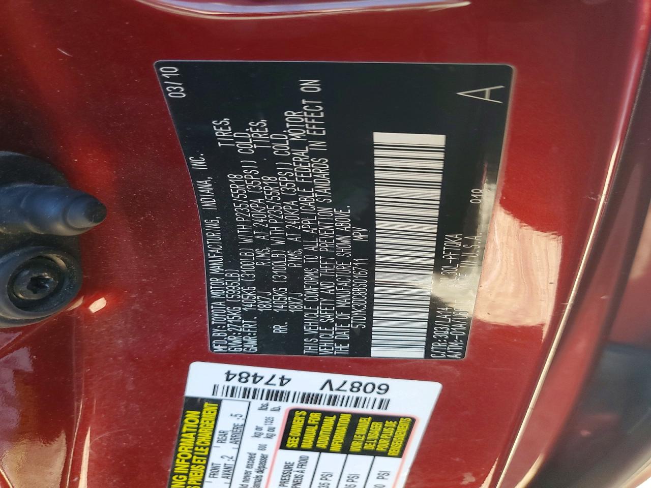 2011 Toyota Sienna Limited 7-passenger Red vin: 5TDYK3DC8BS016711