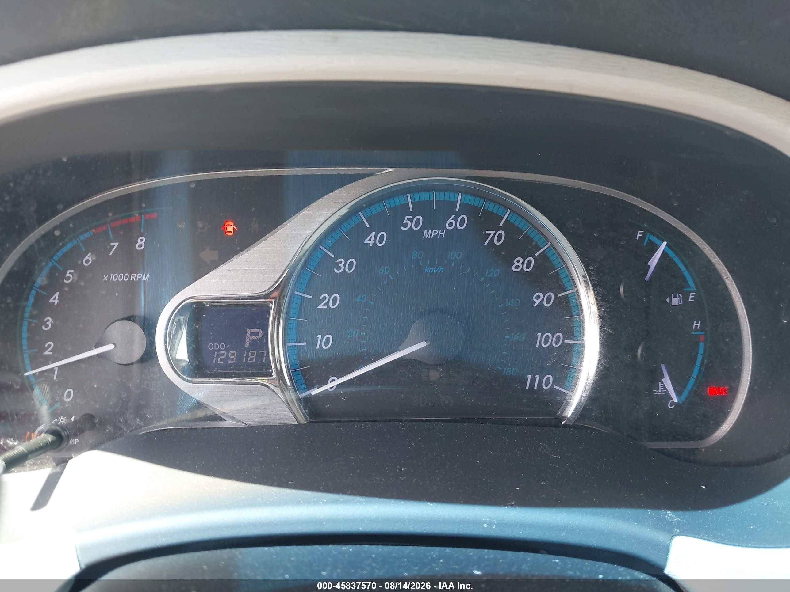 2011 Toyota Sienna Xle/limited Green vin: 5TDYK3DC8BS040264
