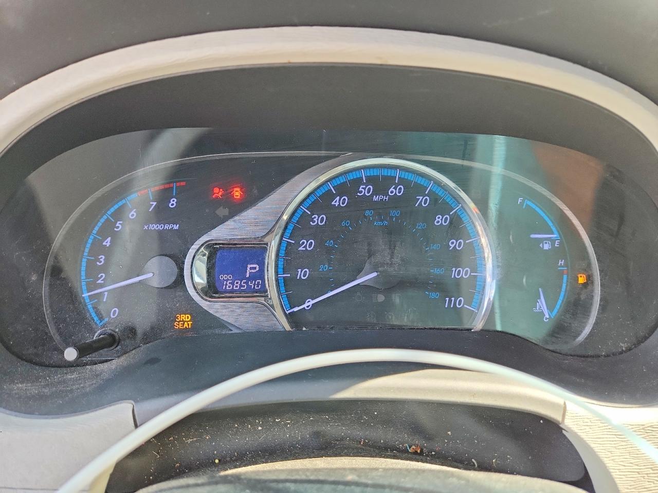 2011 Toyota Sienna Limited 7-passenger White vin: 5TDYK3DC8BS151932