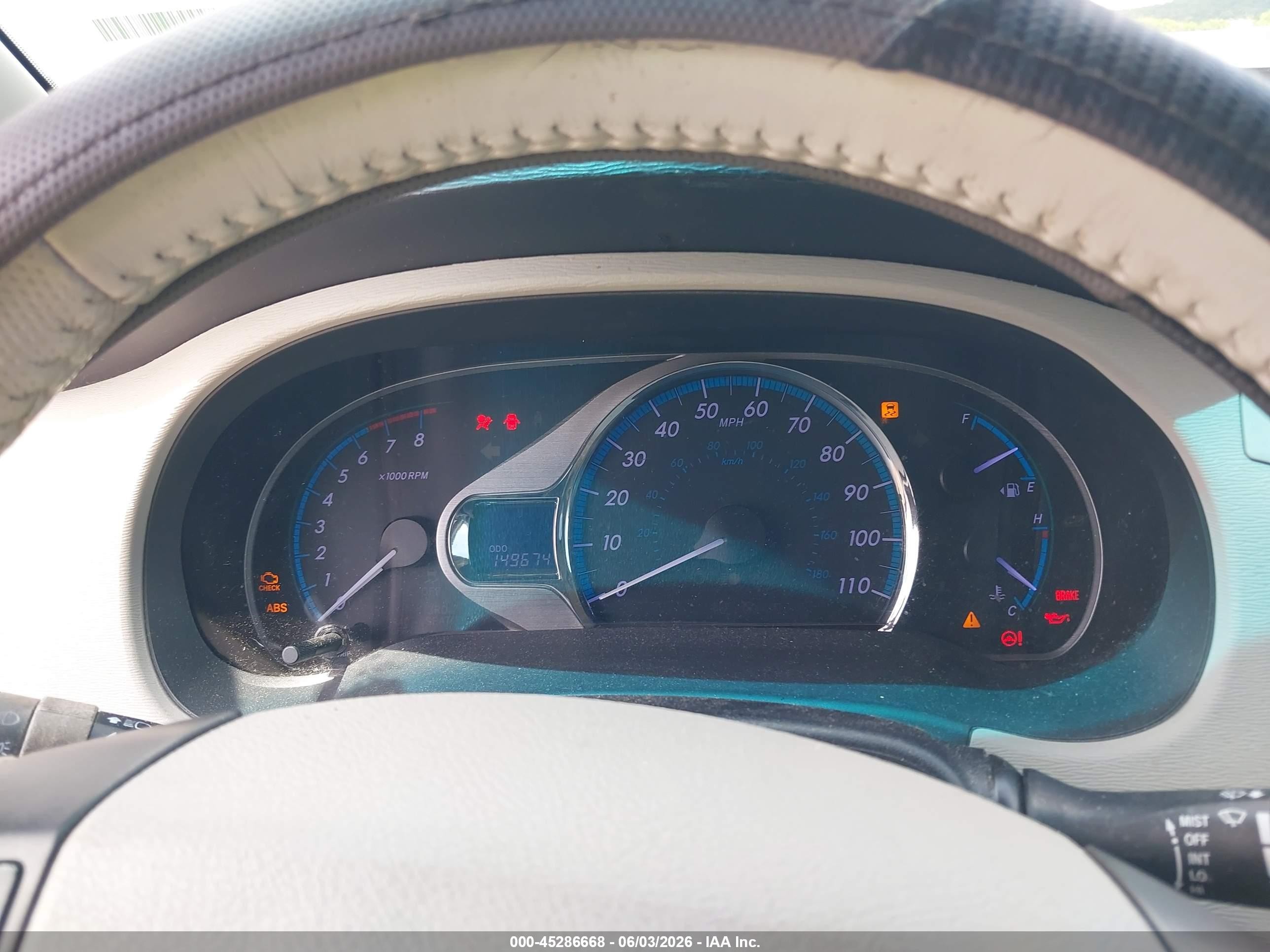 2012 Toyota Sienna Xle V6 8 Passenger Gray vin: 5TDYK3DC8CS230020