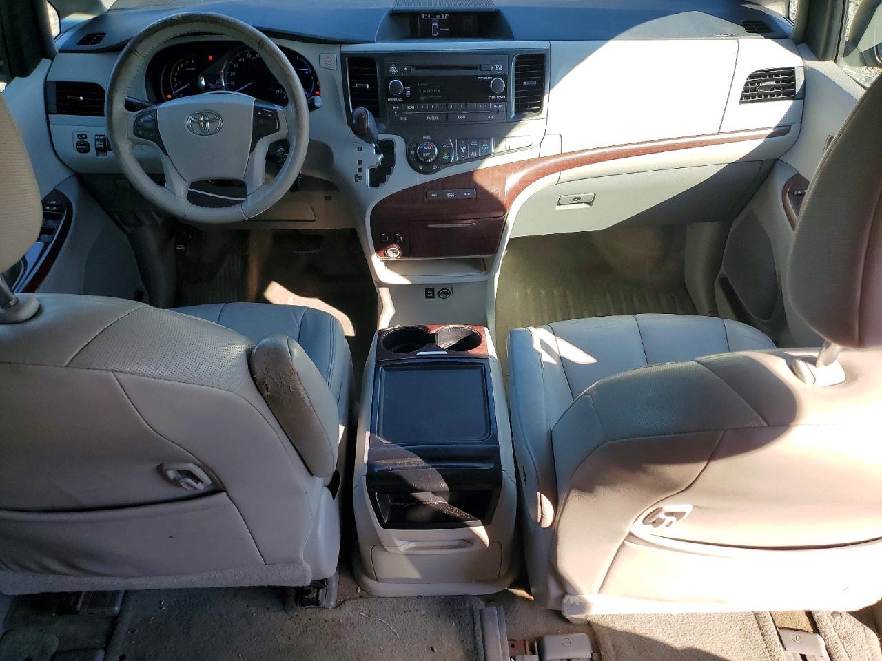 2013 Toyota Sienna Xle 8-passenger Gray vin: 5TDYK3DC8DS291403
