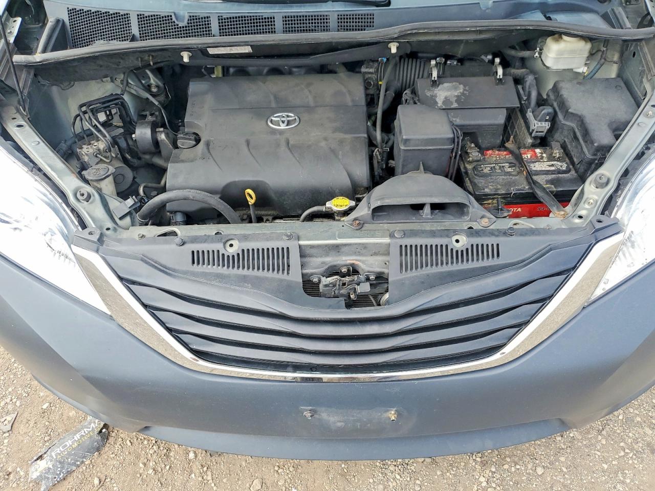 2013 Toyota Sienna Xle 8-passenger Charcoal vin: 5TDYK3DC8DS336985