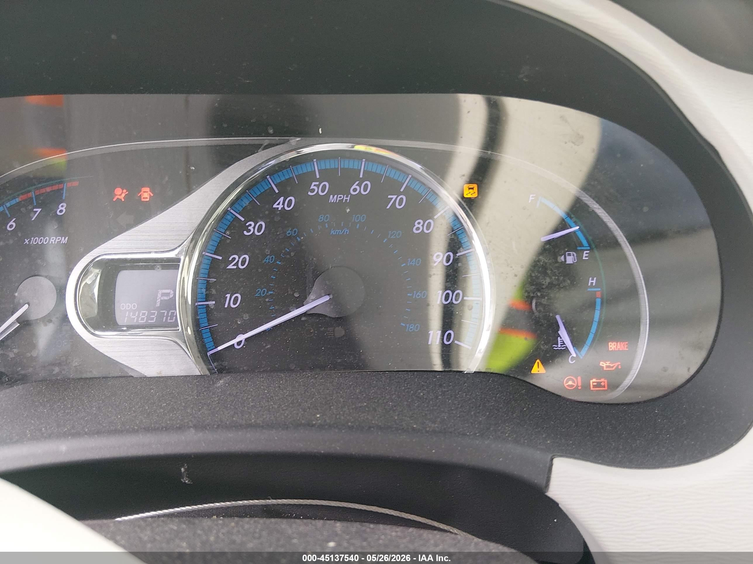 2013 Toyota Sienna Xle V6 8 Passenger Silver vin: 5TDYK3DC8DS359425