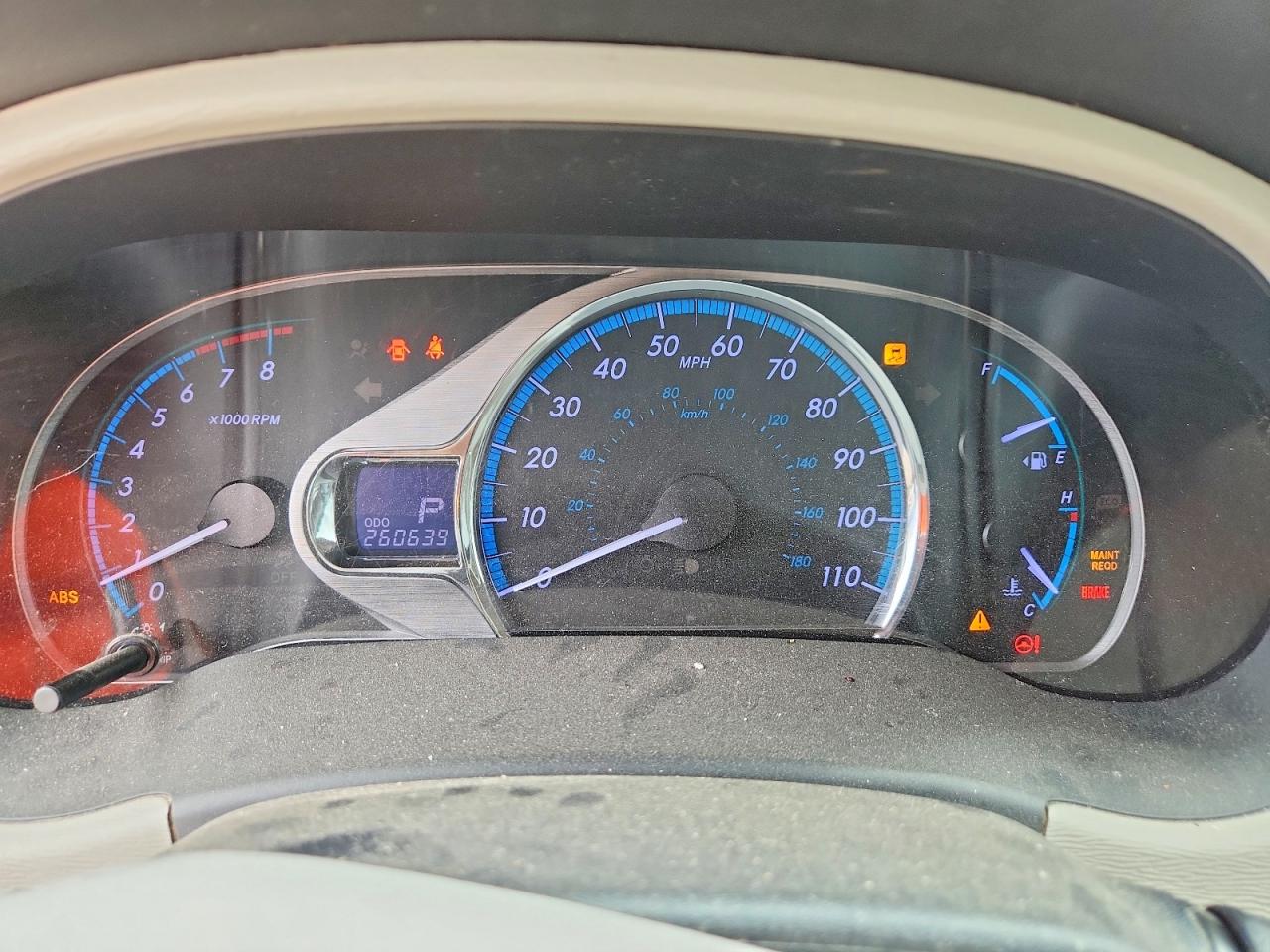 2013 Toyota Sienna Xle 8-passenger Silver vin: 5TDYK3DC8DS372353