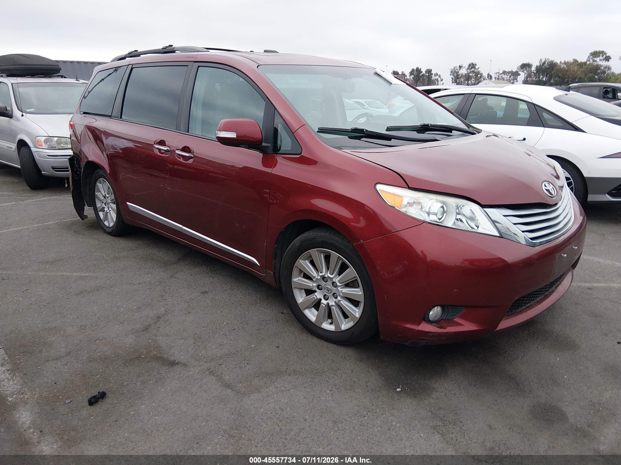 2013 Toyota Sienna Limited V6 7 Passenger Красный vin: 5TDYK3DC8DS397155