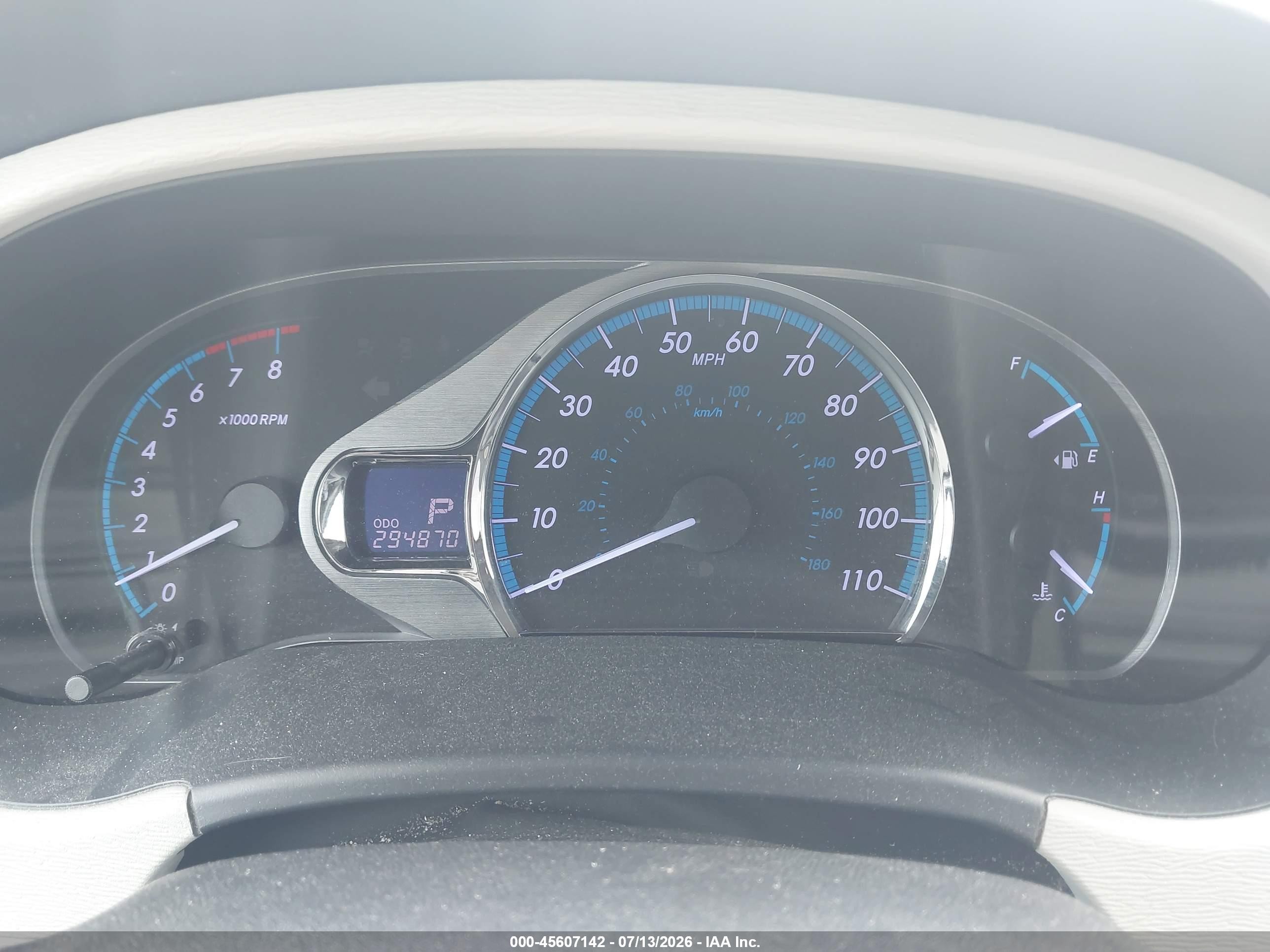 2013 Toyota Sienna Xle V6 8 Passenger Синий vin: 5TDYK3DC8DS399911