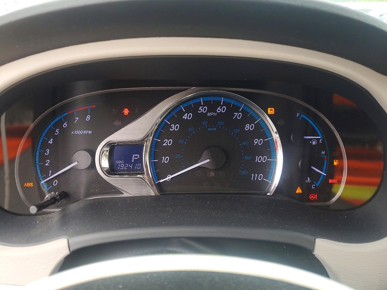 2014 Toyota Sienna Xle 8-passenger Green vin: 5TDYK3DC8ES437526