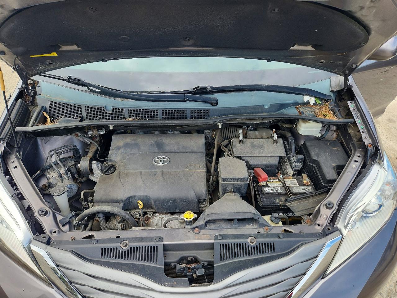 2014 Toyota Sienna Xle 8-passenger Gray vin: 5TDYK3DC8ES492042