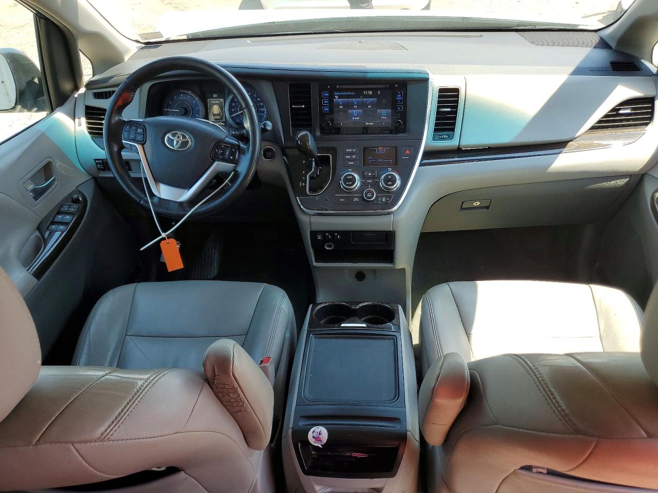 2015 Toyota Sienna Xle 8-passenger Бирюзовый vin: 5TDYK3DC8FS554170