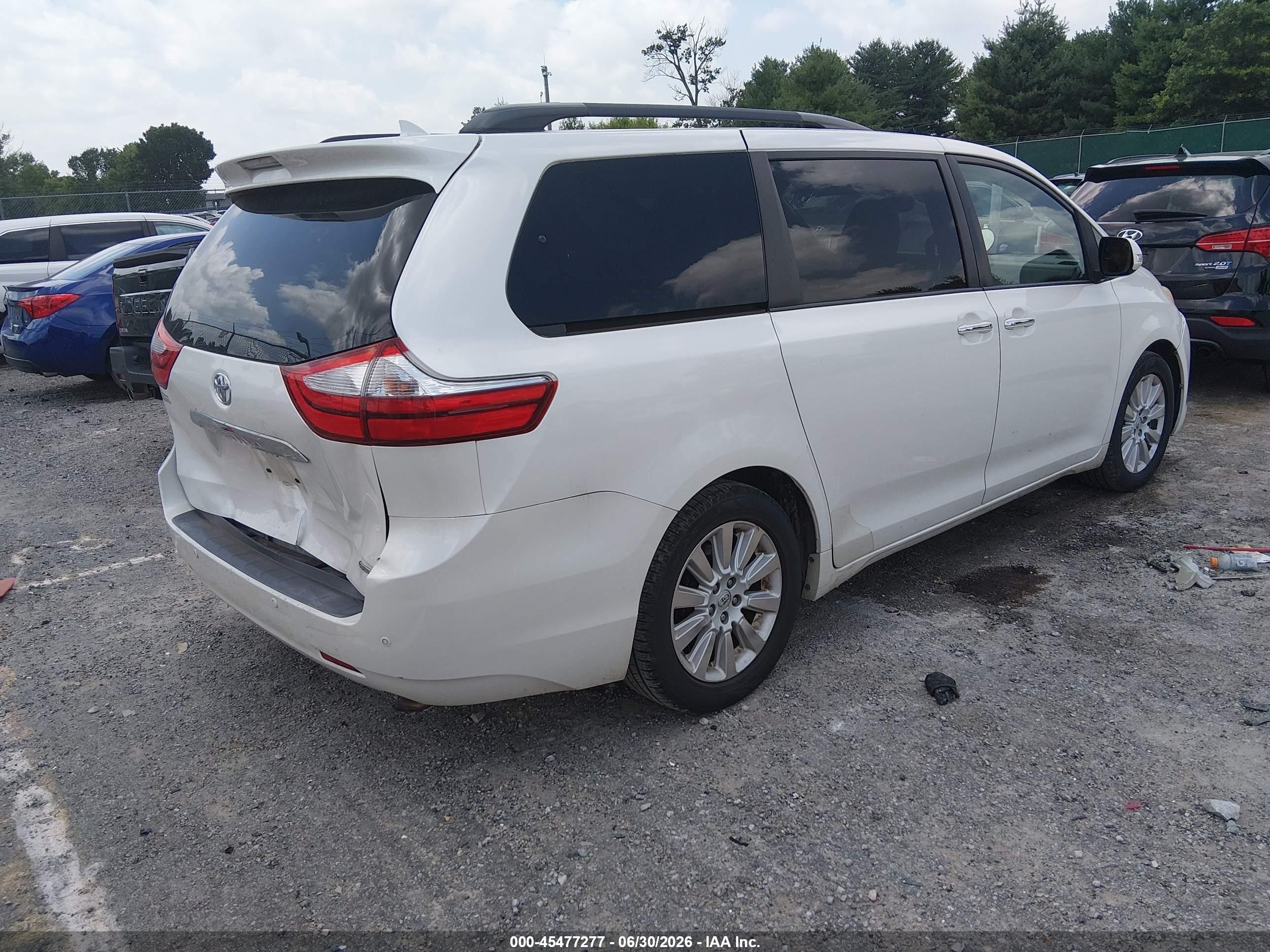 2015 Toyota Sienna Limited Premium 7 Passenger Белый vin: 5TDYK3DC8FS570692
