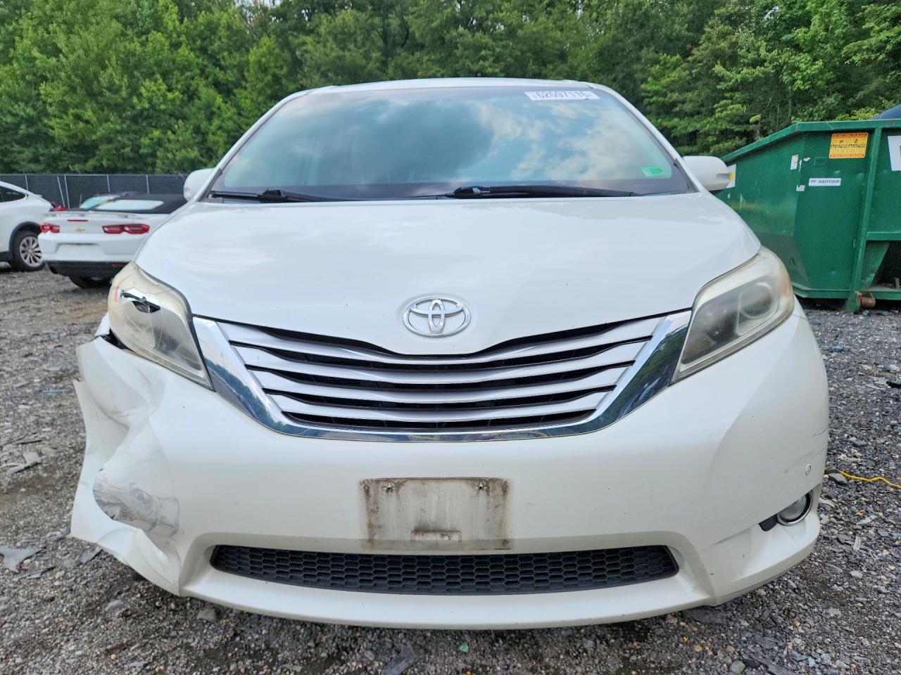 2015 Toyota Sienna Limited Premium 7-passenger White vin: 5TDYK3DC8FS592448