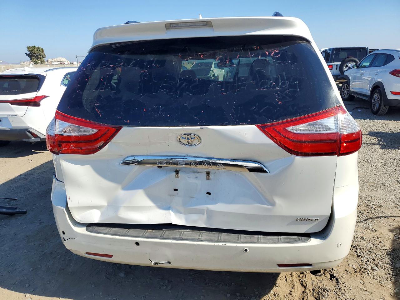 2015 Toyota Sienna Limited 7-passenger White vin: 5TDYK3DC8FS627926
