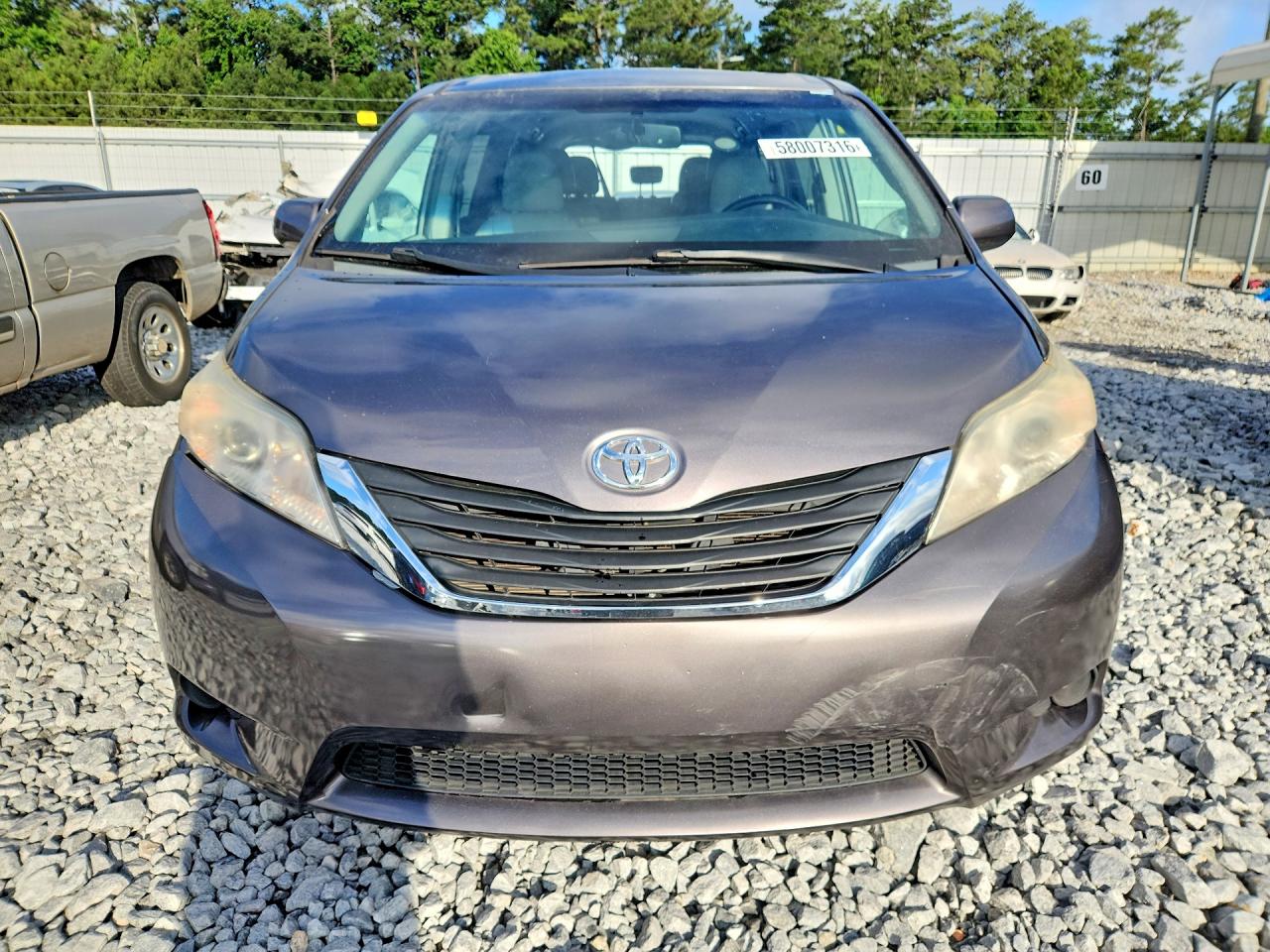 2015 Toyota Sienna Xle 8-passenger Gray vin: 5TDYK3DC8FS633645