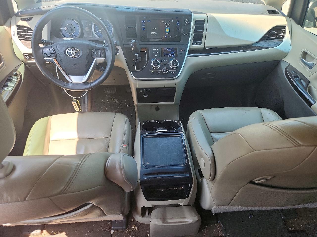 2015 Toyota Sienna Xle 8-passenger Gray vin: 5TDYK3DC8FS641809