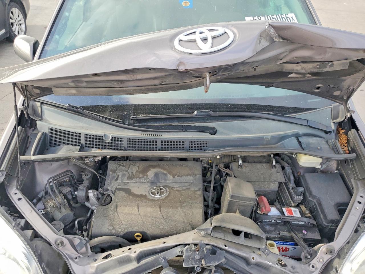 2015 Toyota Sienna Xle Premium 8-passenger Tan vin: 5TDYK3DC8FS677676