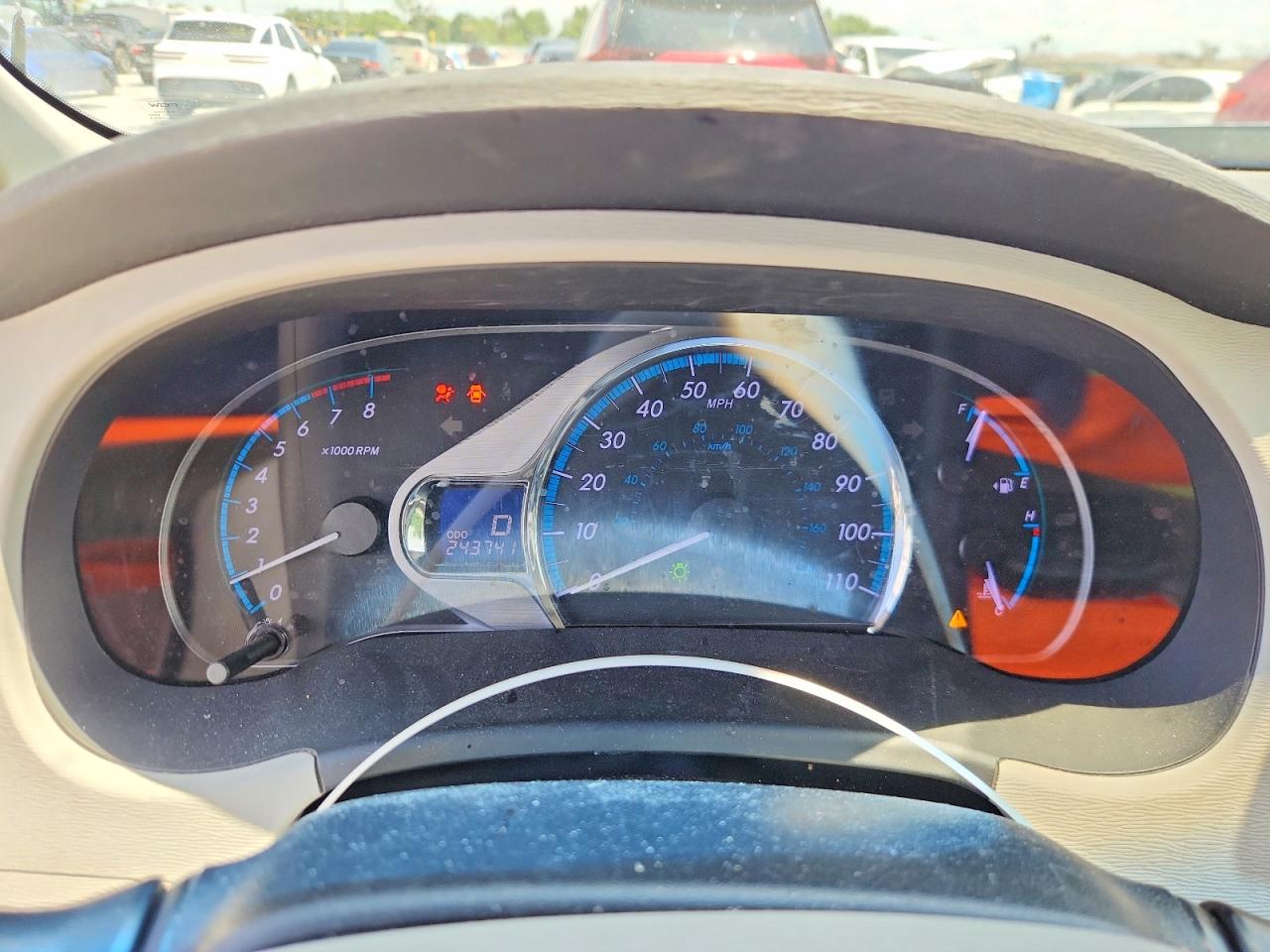 2011 Toyota Sienna Xle 8-passenger Blue vin: 5TDYK3DC9BS085181