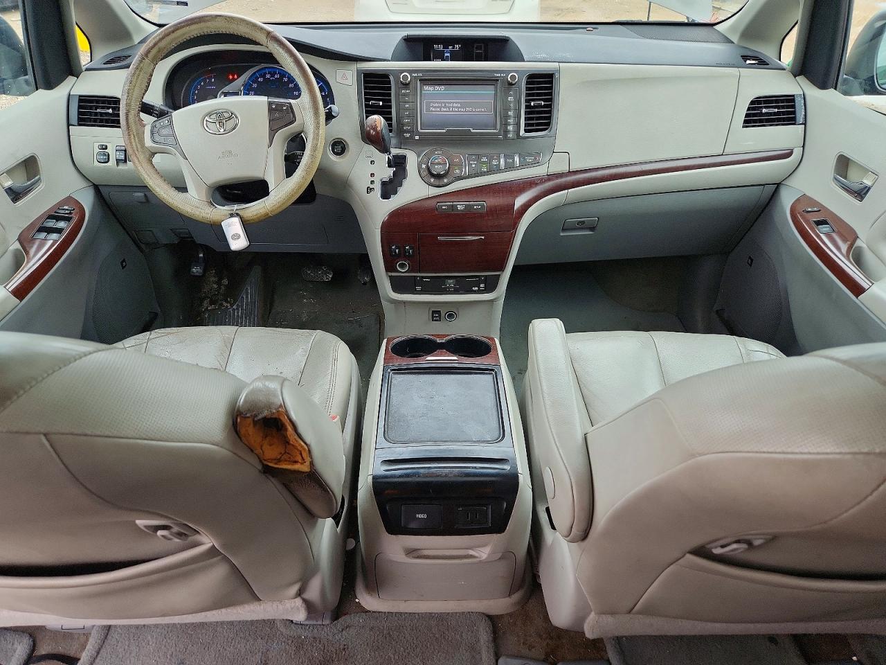 2012 Toyota Sienna Xle 8-passenger Gray vin: 5TDYK3DC9CS201092