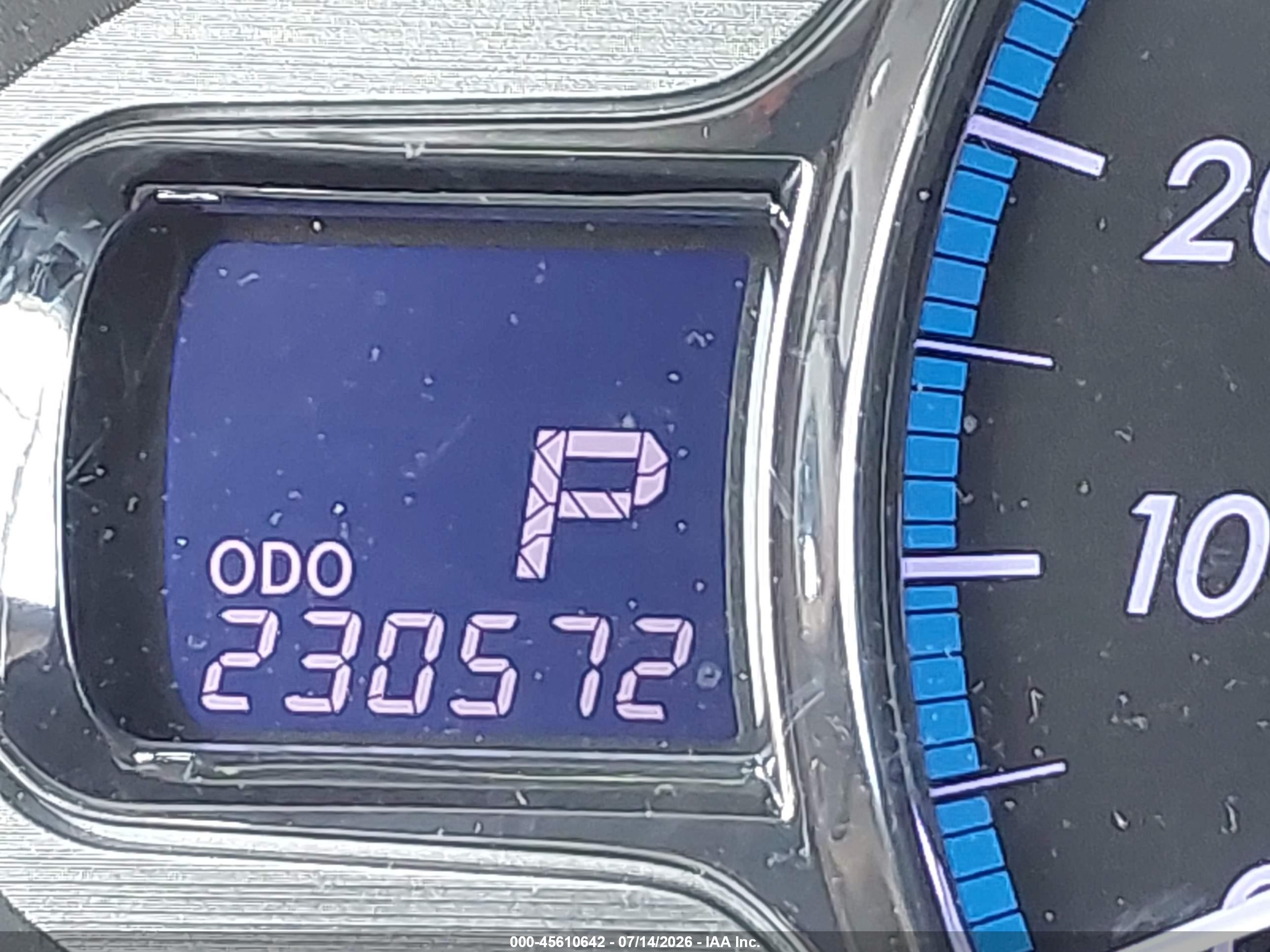 2014 Toyota Sienna Xle V6 8 Passenger Blue vin: 5TDYK3DC9ES472219