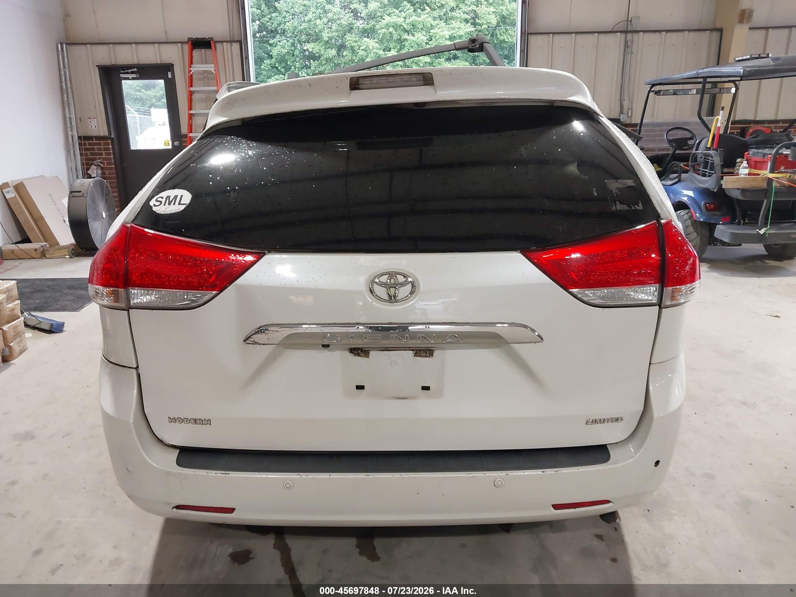 2014 Toyota Sienna Limited V6 7 Passenger Белый vin: 5TDYK3DC9ES473841