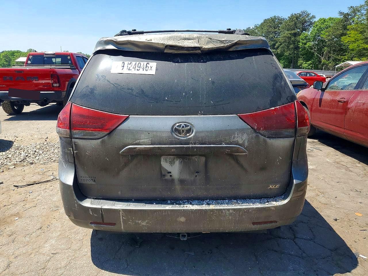 2014 Toyota Sienna Gray vin: 5TDYK3DC9ES498089