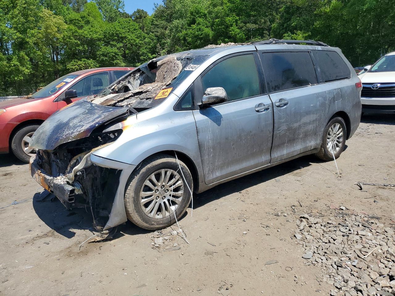 2014 Toyota Sienna Gray vin: 5TDYK3DC9ES498089