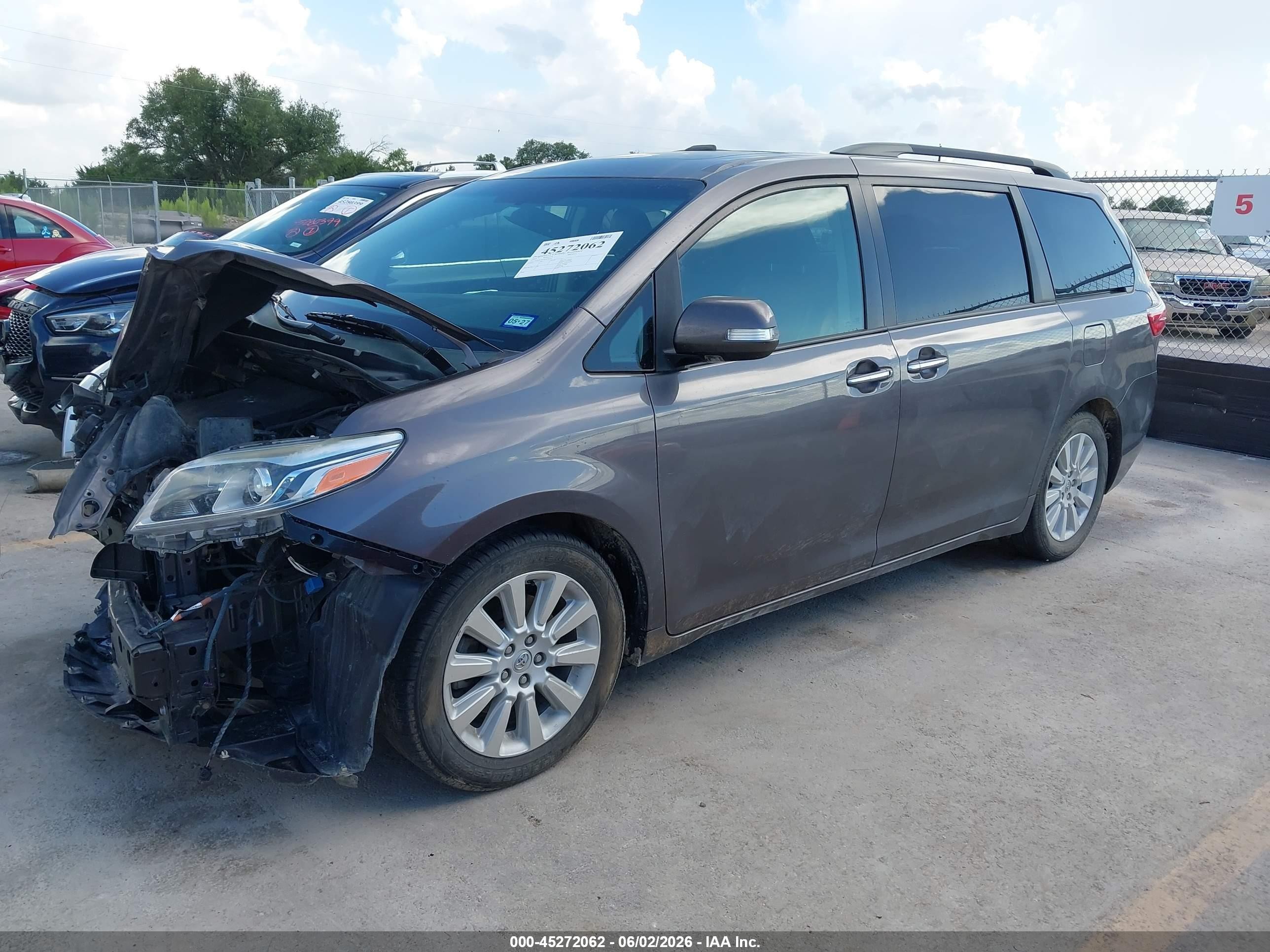 2015 Toyota Sienna Limited 7 Passenger Gray vin: 5TDYK3DC9FS586755