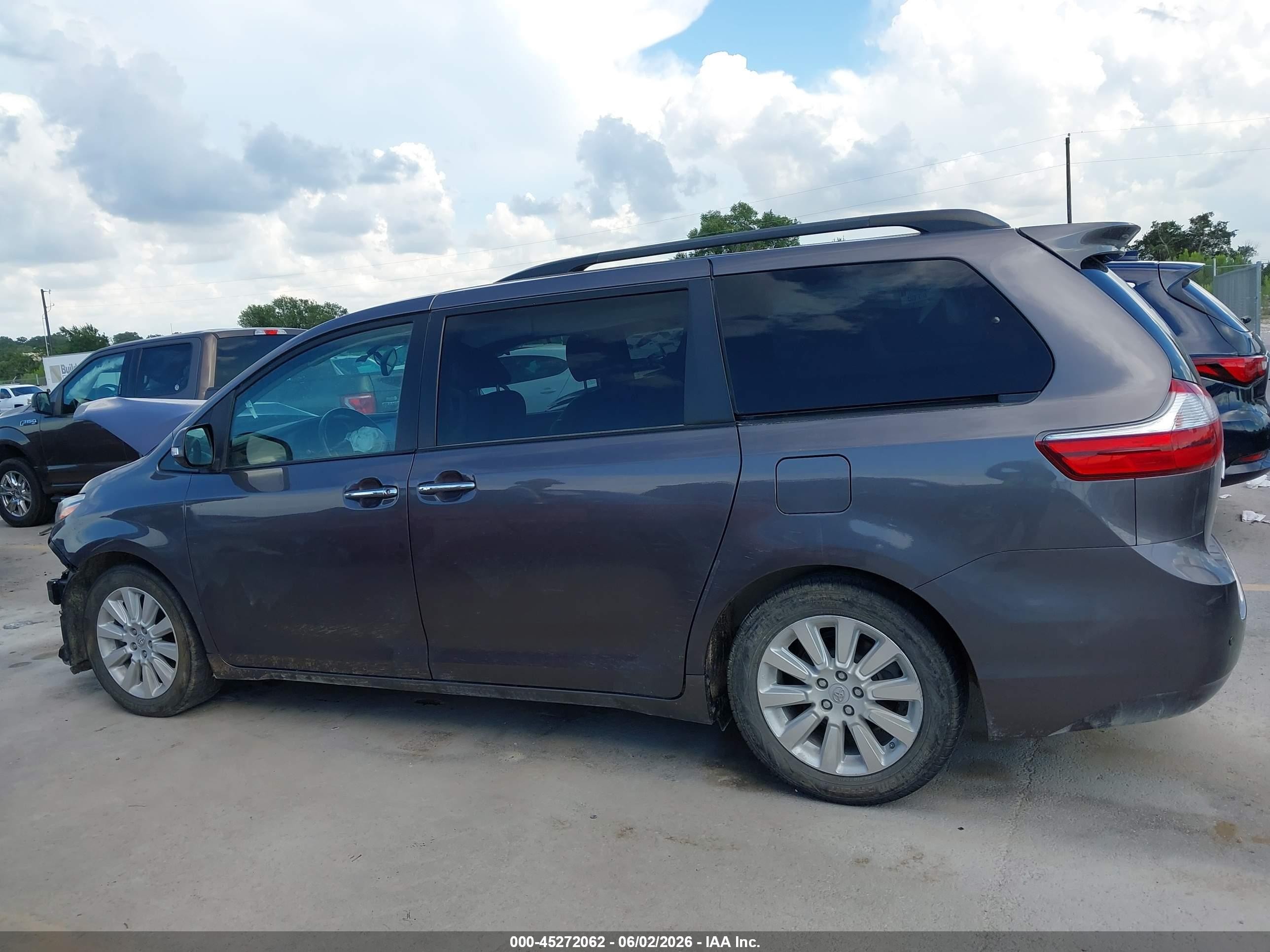 2015 Toyota Sienna Limited 7 Passenger Gray vin: 5TDYK3DC9FS586755