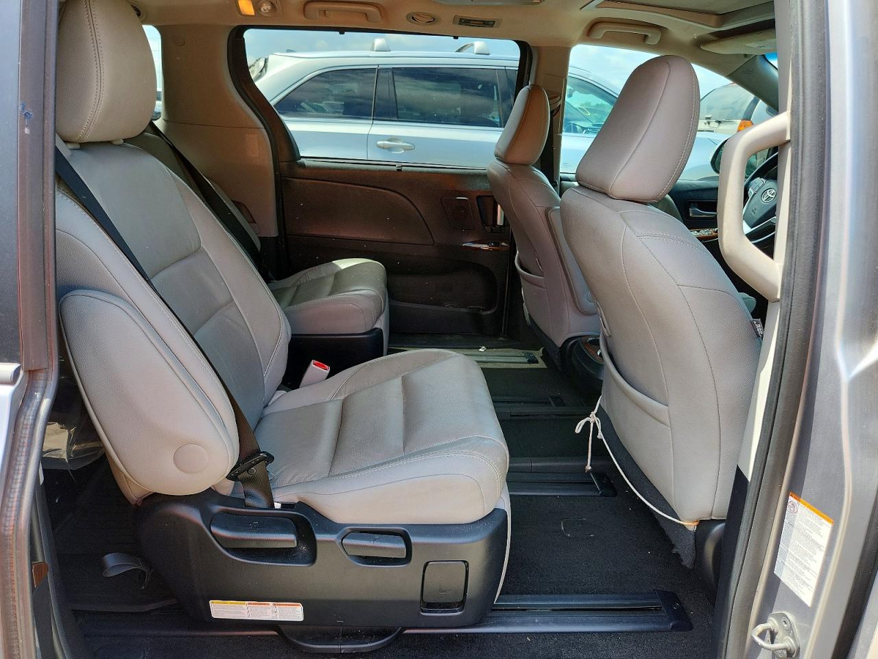 2015 Toyota Sienna Limited Premium 7-passenger Gray vin: 5TDYK3DC9FS596038