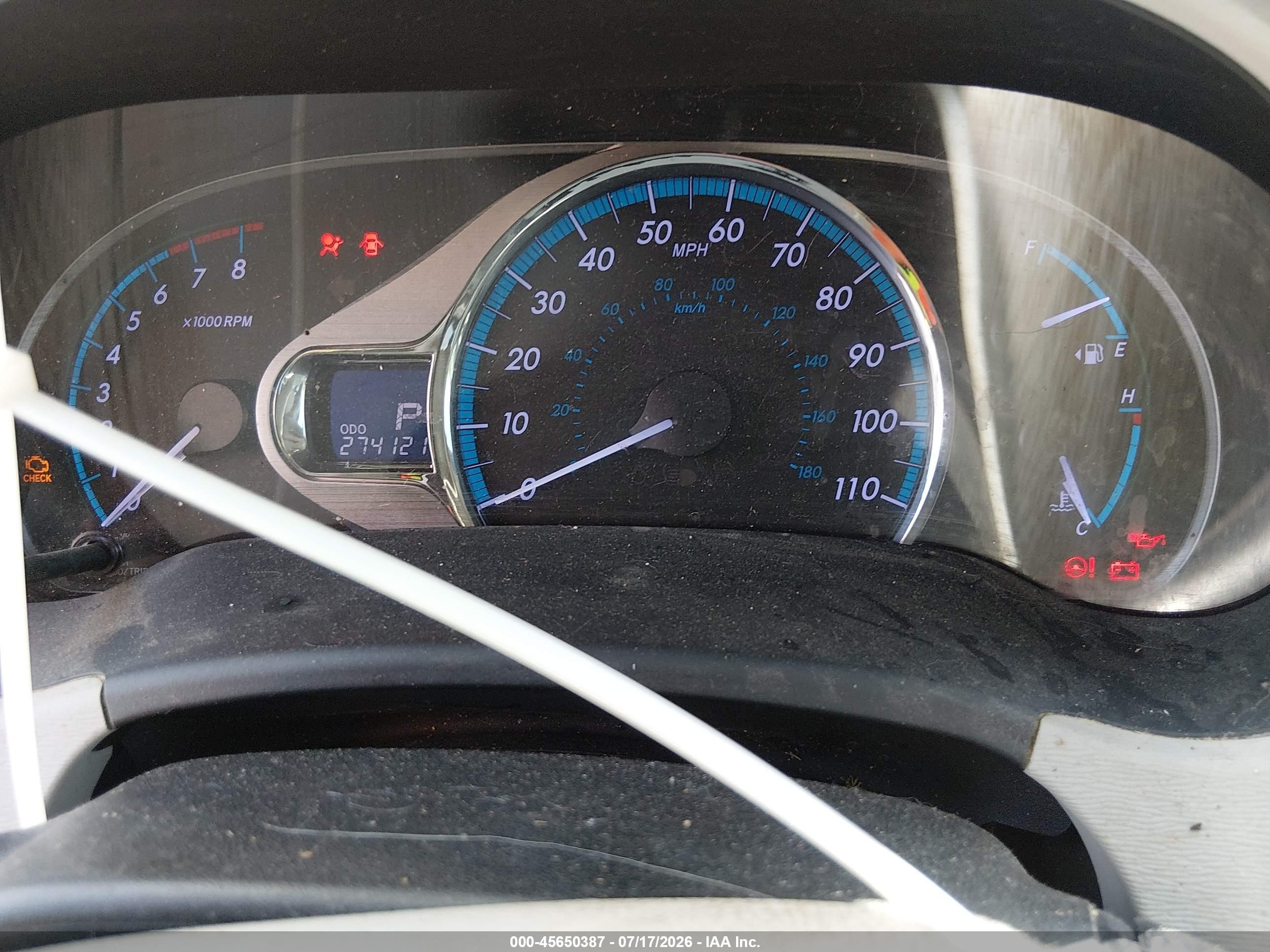 2011 Toyota Sienna Xle V6 Silver vin: 5TDYK3DCXBS115496