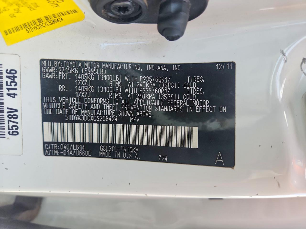 2012 Toyota Sienna Xle 8-passenger White vin: 5TDYK3DCXCS208424
