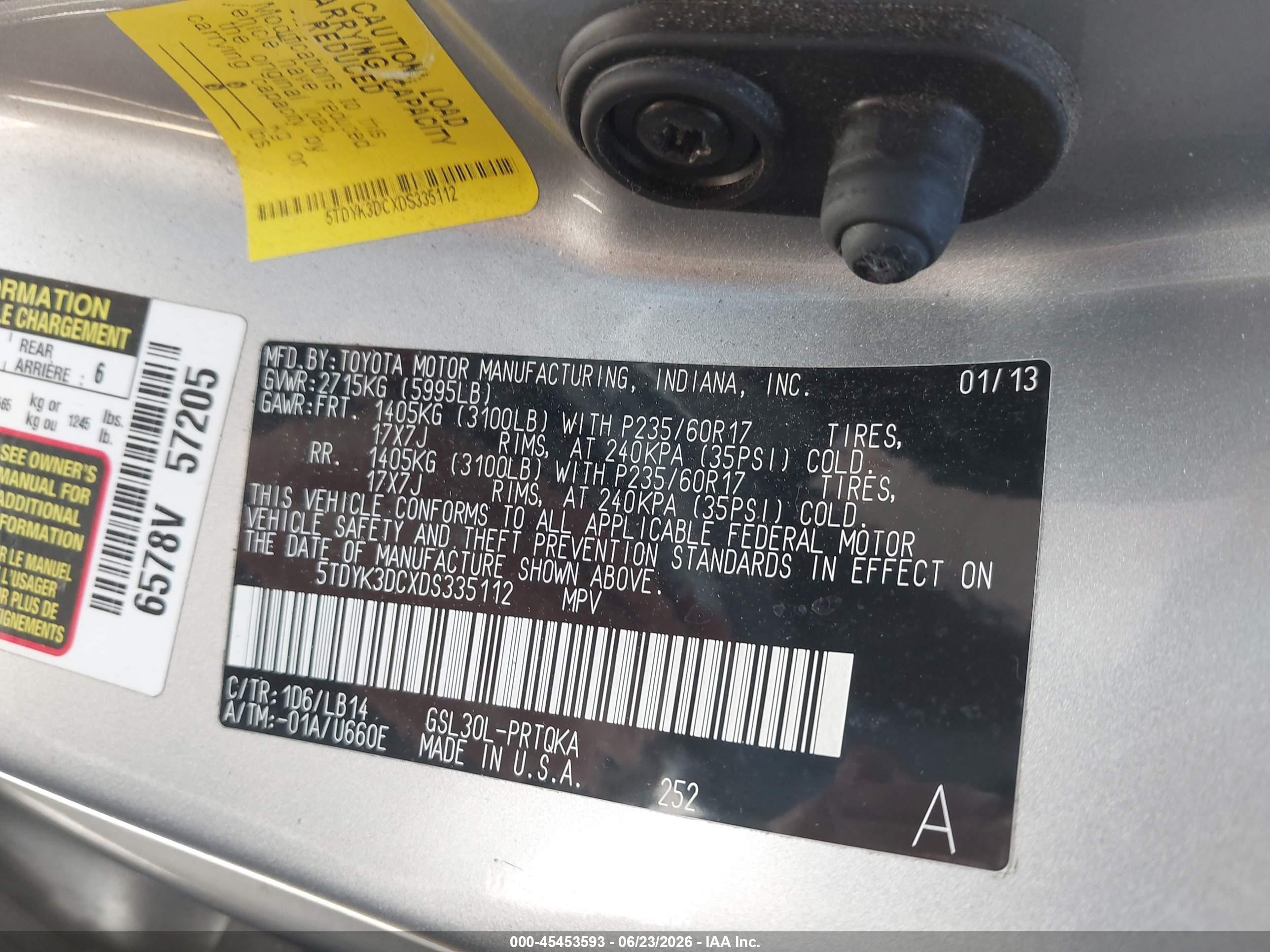 2013 Toyota Sienna Xle V6 8 Passenger Серебряный vin: 5TDYK3DCXDS335112