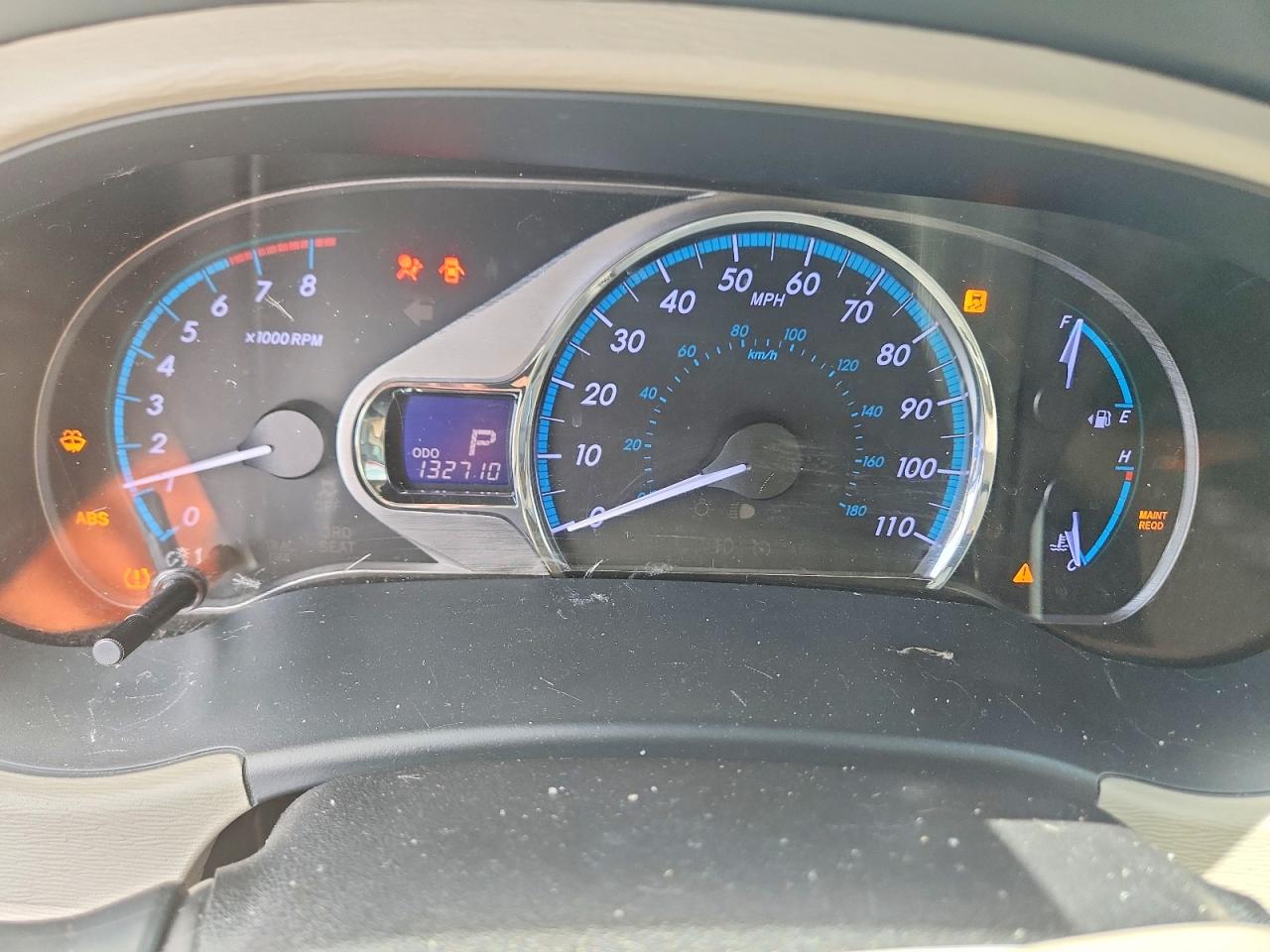 2014 Toyota Sienna Xle 8-passenger White vin: 5TDYK3DCXES438287