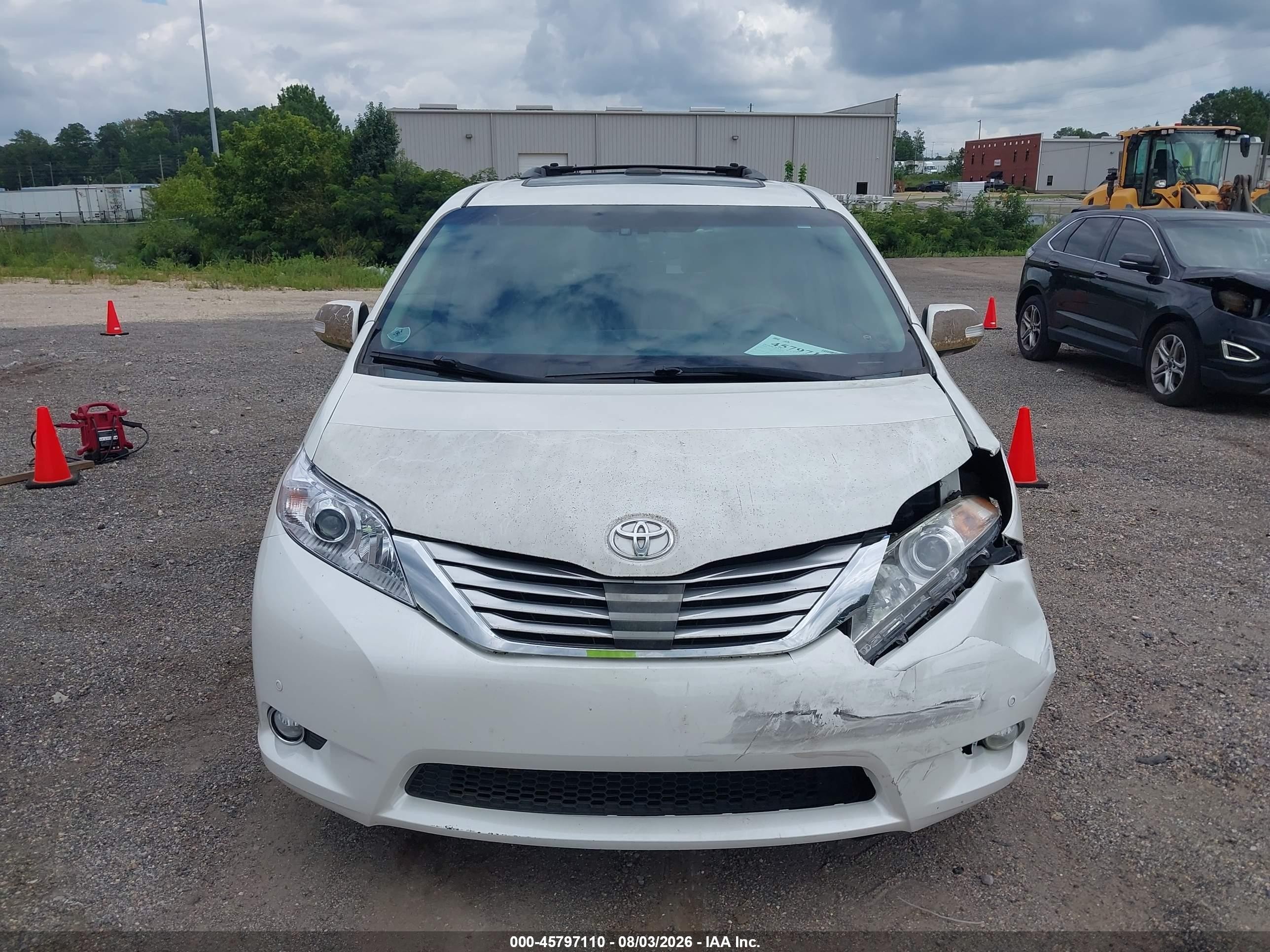 2014 Toyota Sienna Limited V6 7 Passenger Белый vin: 5TDYK3DCXES460743