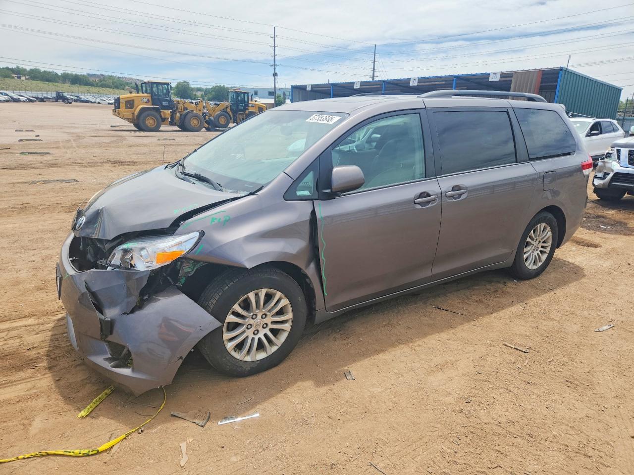 2014 Toyota Sienna Xle 8-passenger Серый vin: 5TDYK3DCXES497730