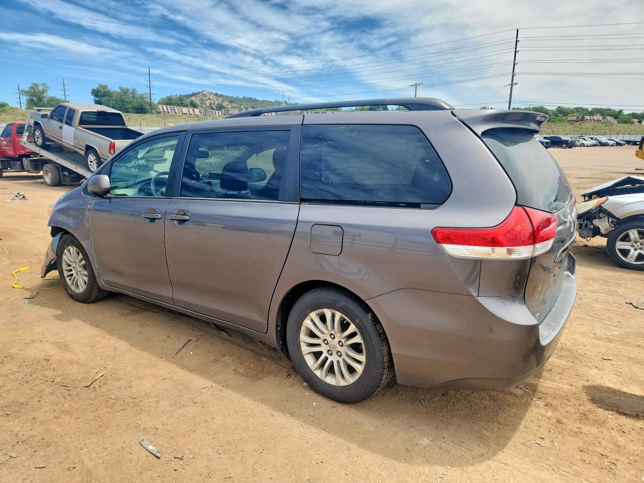 2014 Toyota Sienna Xle 8-passenger Серый vin: 5TDYK3DCXES497730