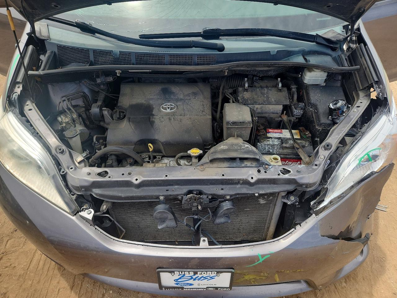 2014 Toyota Sienna Xle 8-passenger Серый vin: 5TDYK3DCXES497730