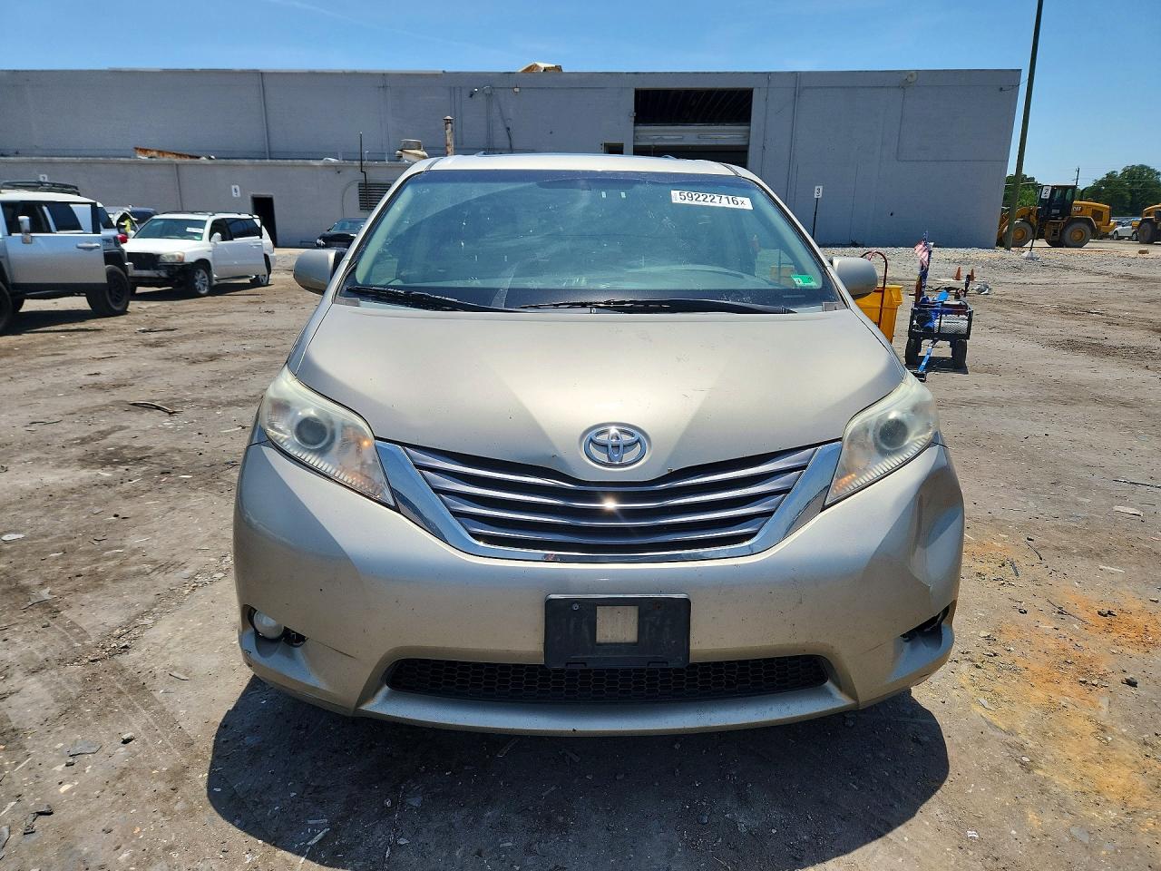 2015 Toyota Sienna Xle 8-passenger Gold vin: 5TDYK3DCXFS555854