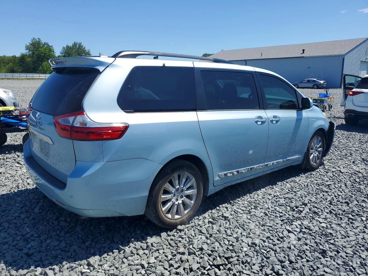 2015 Toyota Sienna Limited Premium 7-passenger Silver vin: 5TDYK3DCXFS643786