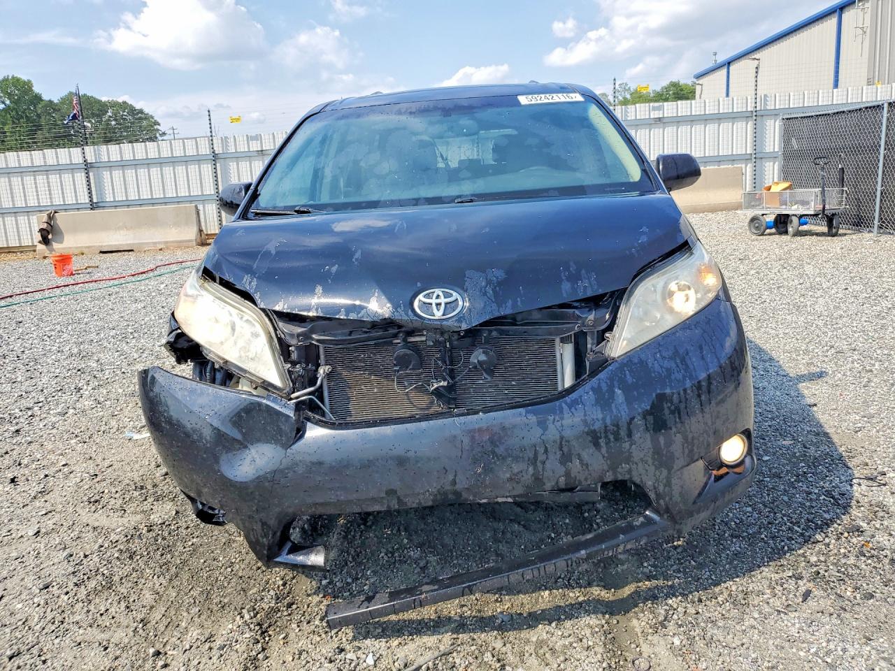 2015 Toyota Sienna Xle 8-passenger Черный vin: 5TDYK3DCXFS668526