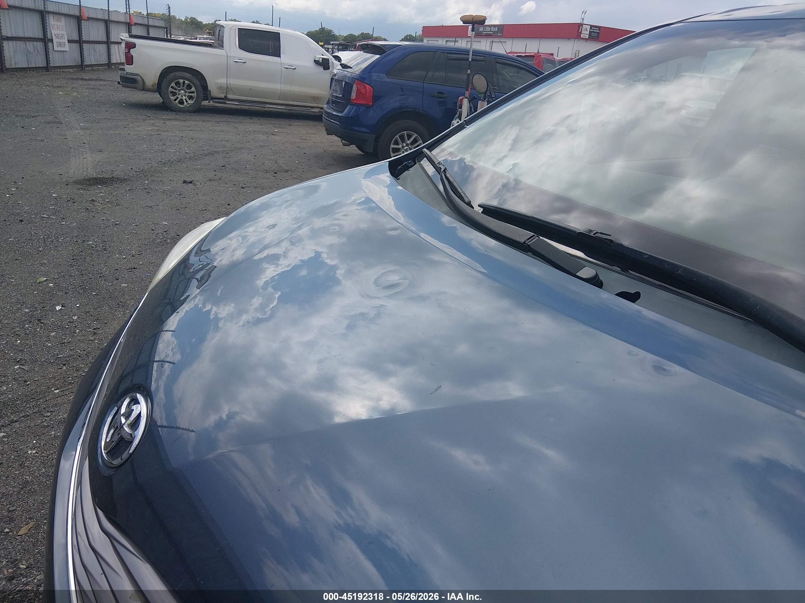 2015 Toyota Sienna Xle 8 Passenger Blue vin: 5TDYK3DCXFS684953