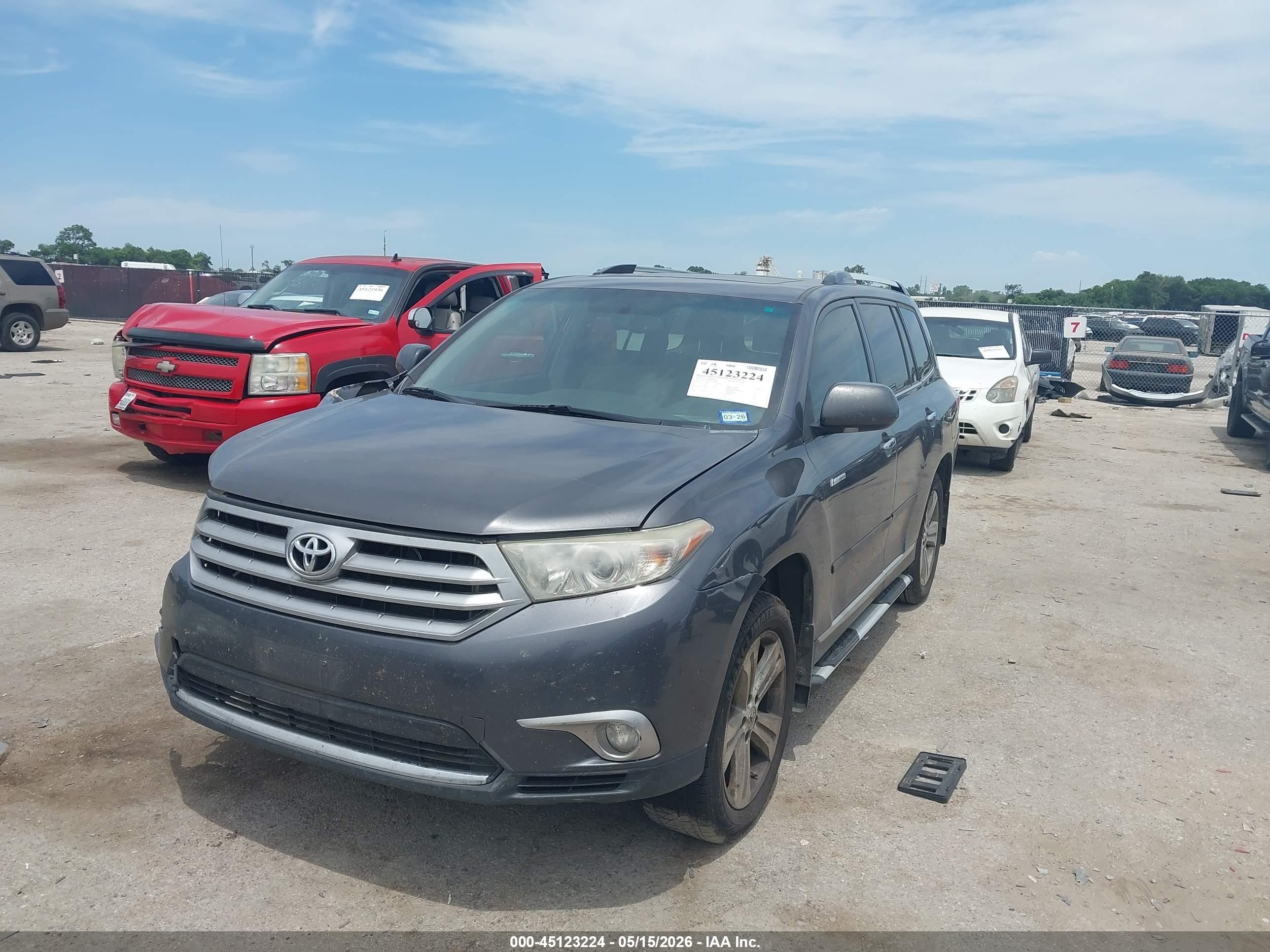 2012 Toyota Highlander Limited V6 Silver vin: 5TDYK3EH0CS079894